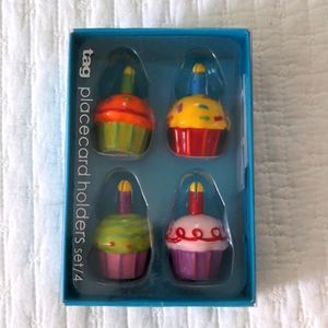 Set of 4 Placecard Holders - new in box!